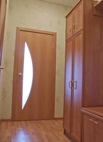 Двухместный номер с 2 отдельными кроватями и общей ванной комнатой